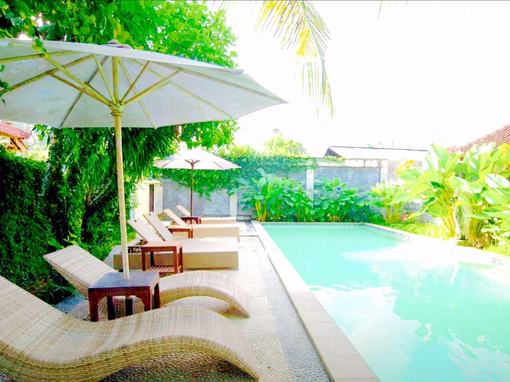 Bali Guest Villas Legian  Exterior photo